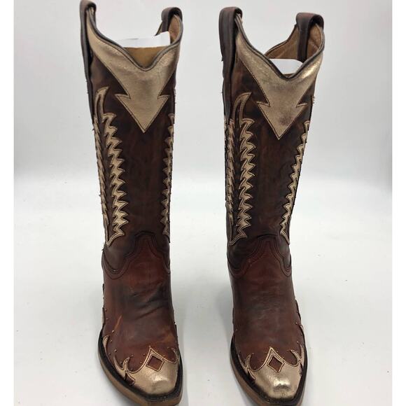 Circle G Women's Overlay & Embroidery & Studded Boots Cognac Size 5.5 M - Picture 2 of 11